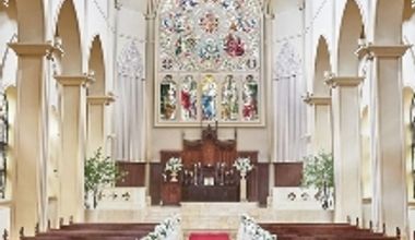 【冬・春がお得*挙式料半額!】≪憧れの大聖堂挙式が叶う≫挙式+10名会食/59.4万