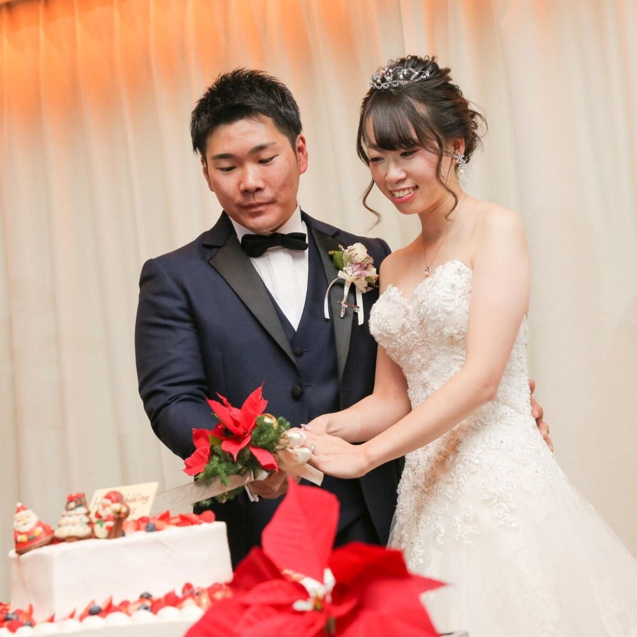 披露宴パーティのカバー写真