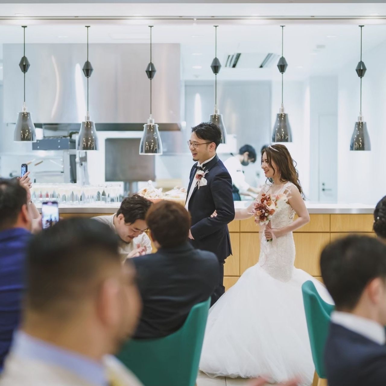 披露宴パーティのカバー写真