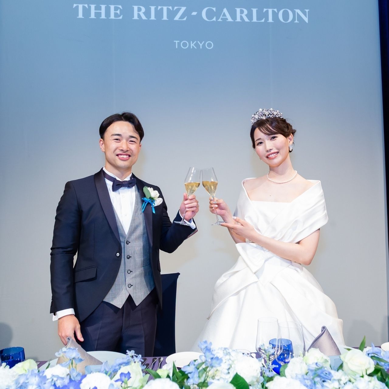 披露宴パーティのカバー写真