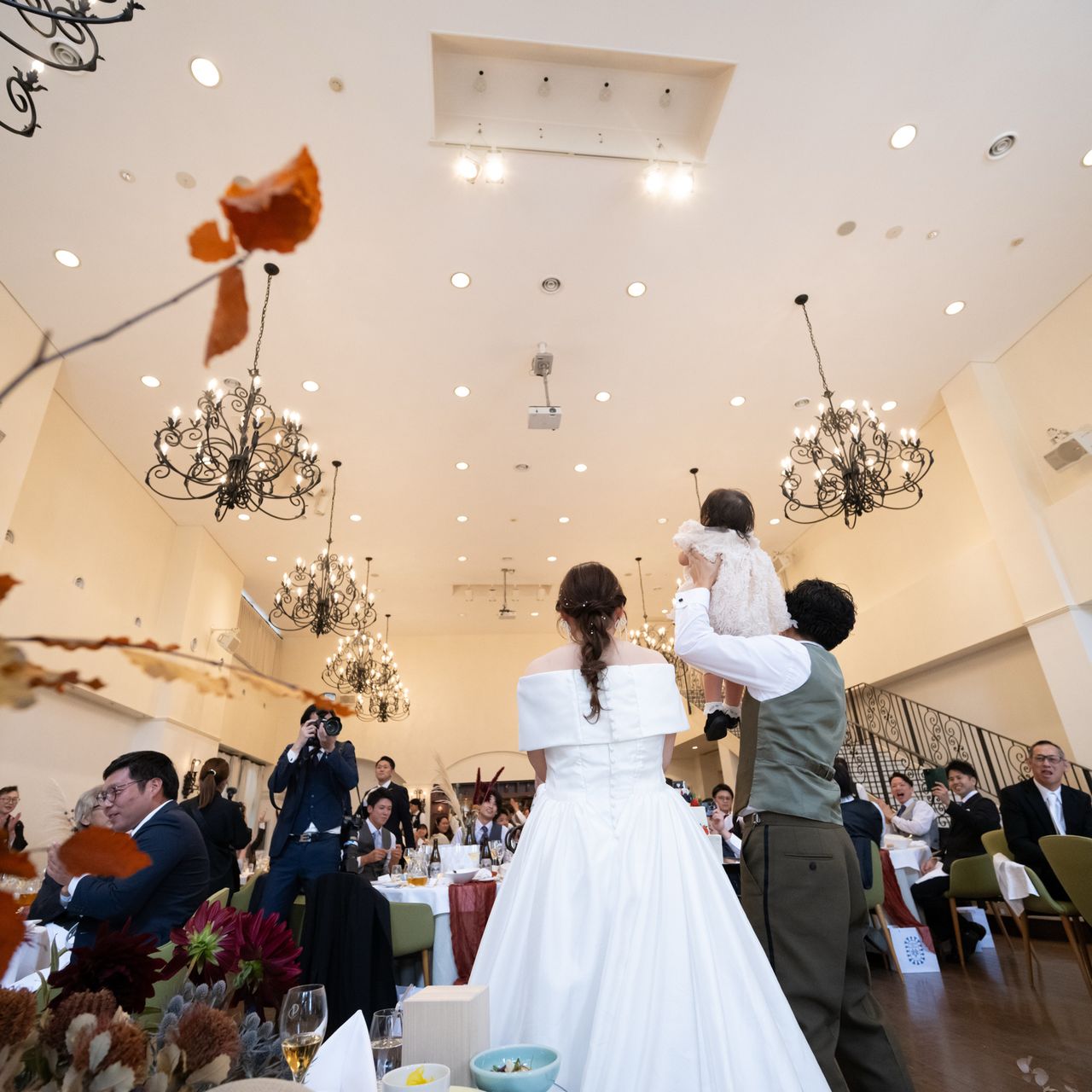 披露宴パーティのカバー写真