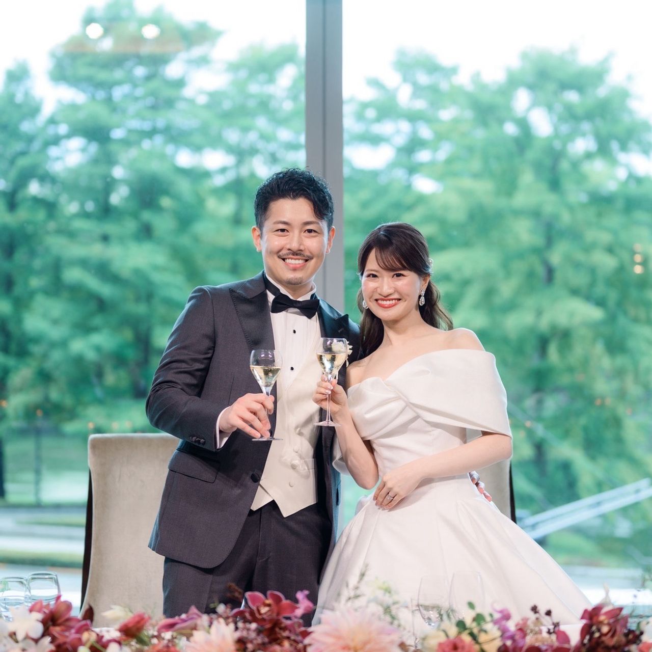 披露宴パーティのカバー写真