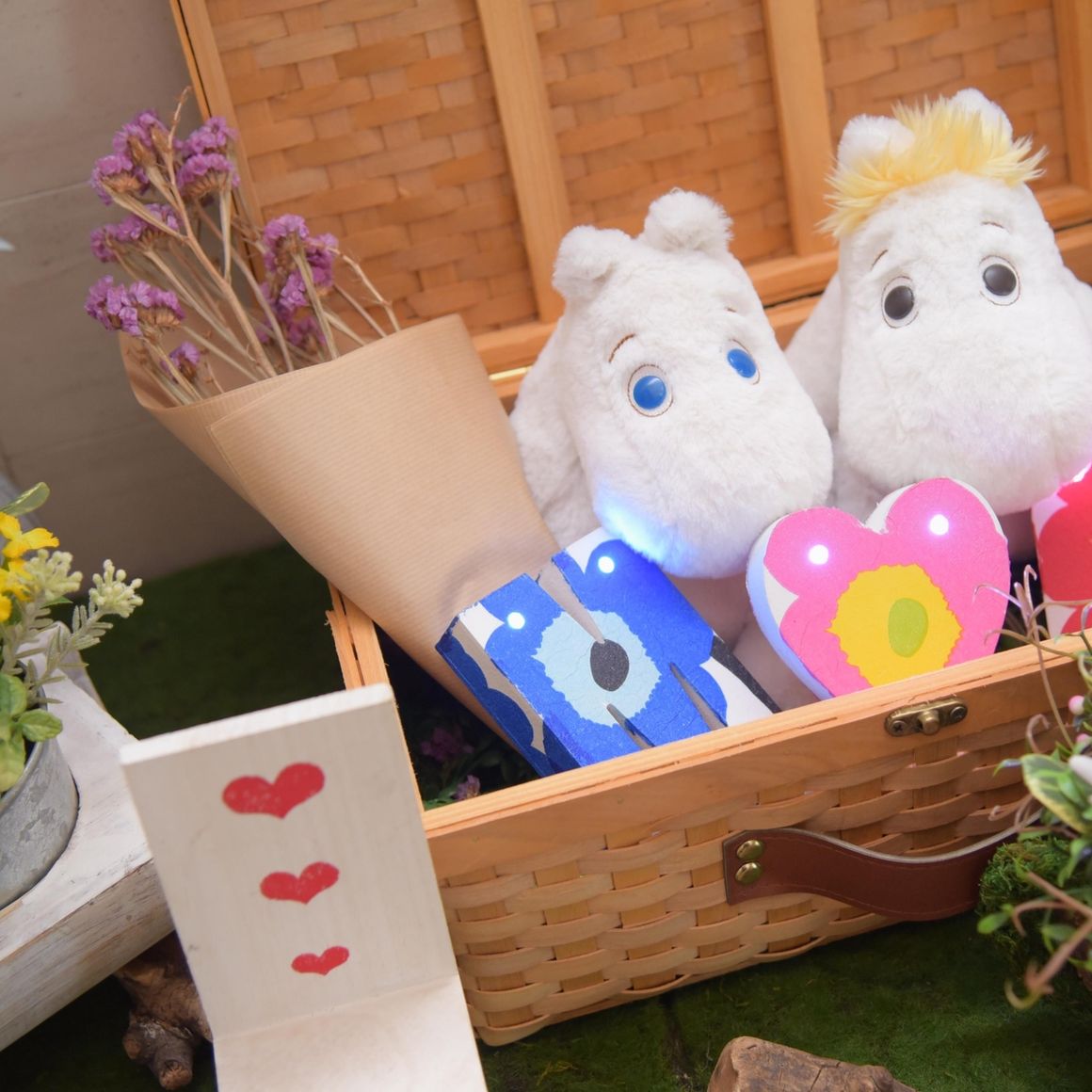 ムーミン婚がテーマだったので
マリメッコ風イニシャルオブジェと❤︎