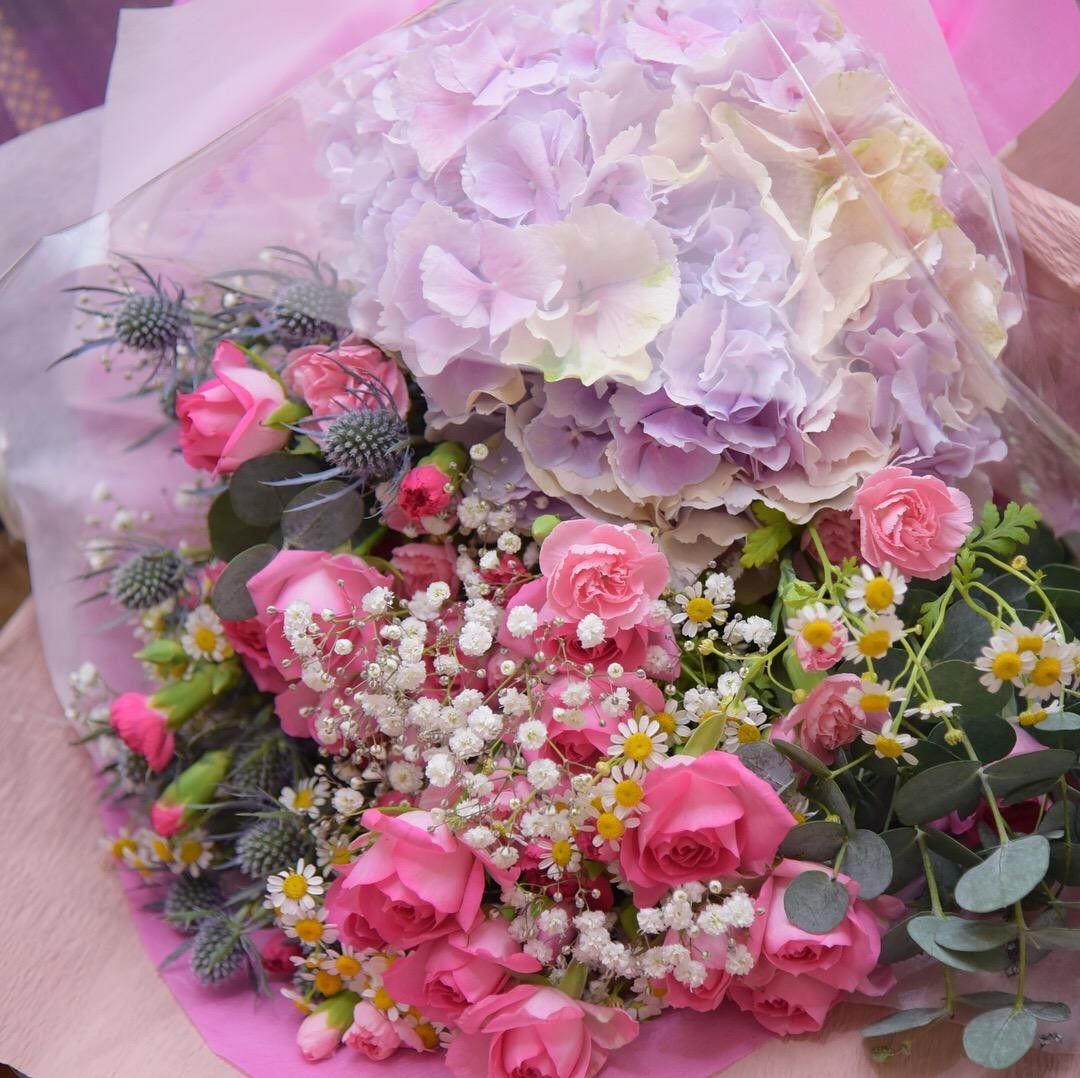 旦那さんがサプライズで式前にくれた花束💐