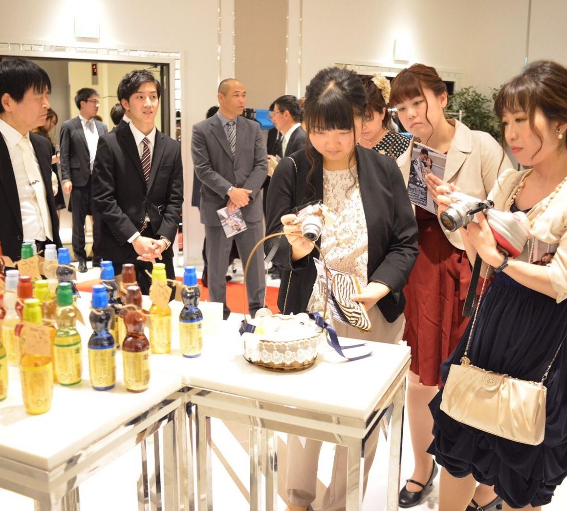 プチギフトは可愛く飾れるものにしました！カラフルで可愛い。