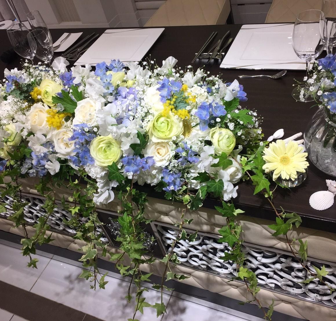 テーマカラーを崩さないようにシンプルにそしてボリュームを出しました！