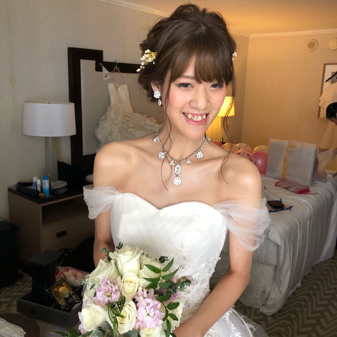 挙式ヘアメイクはあいさん！ナチュラルにいつもより華やかにしてもらいました。