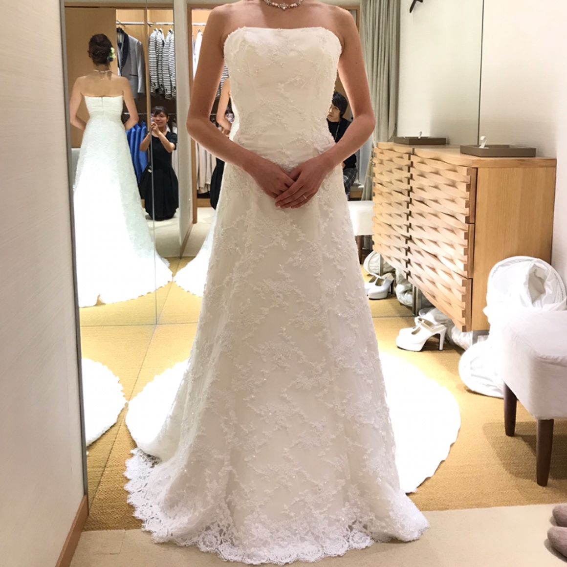 
1着目
スレンダードレス