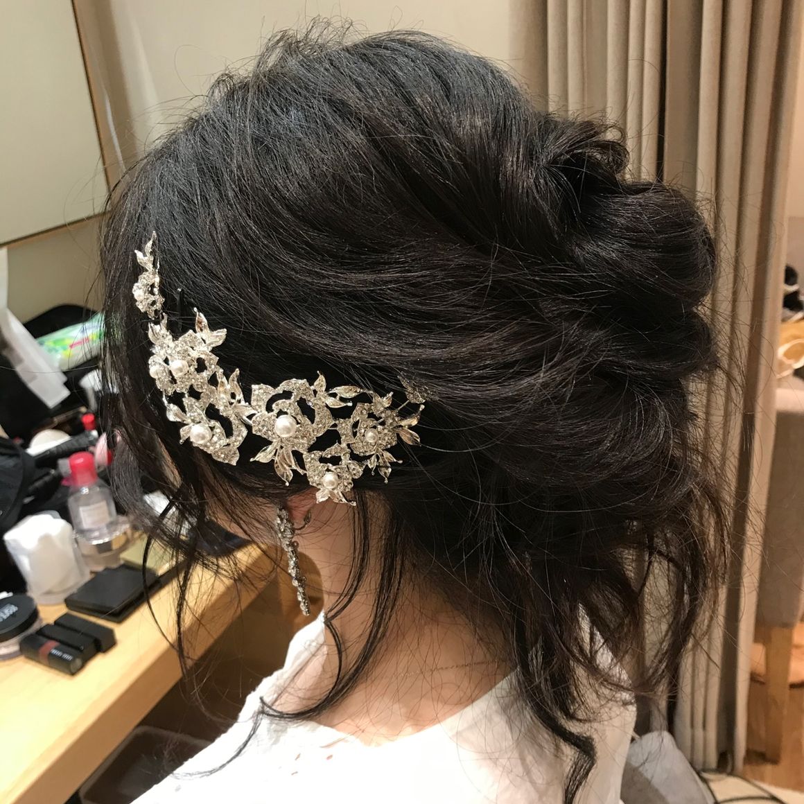 挙式から少し崩した感じにしていく。