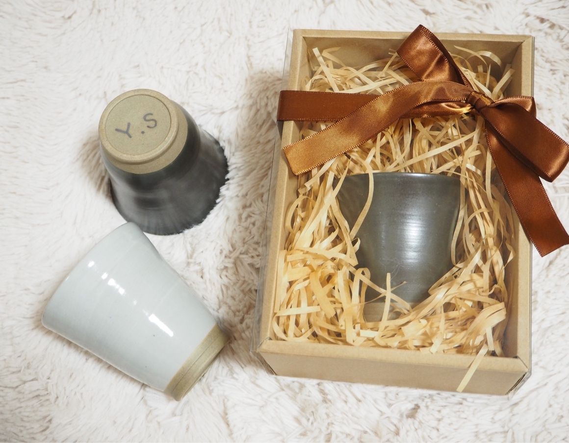 両親の記念品は陶芸で手作りして
プレゼントしました♡