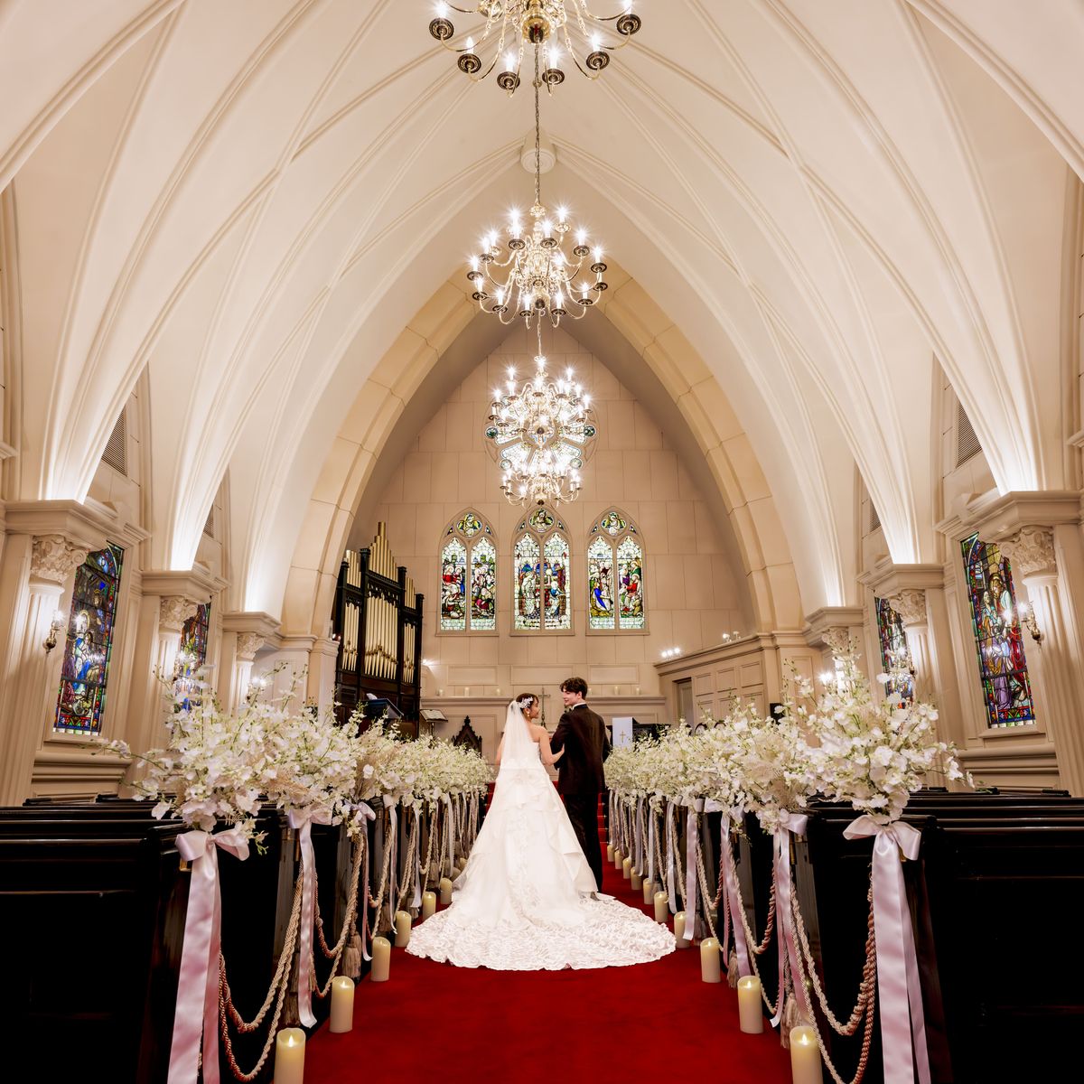 ロイヤルホールヨコハマ セントパトリックチャーチの公式写真1枚目