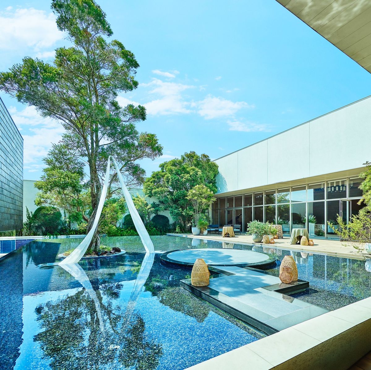 KUMAMOTO MONOLITH(熊本モノリス)の公式写真1枚目