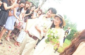 テーマは完全オーガニック!都内公園で野外フェスみたいな結婚式!(フォトレポート)のアイキャッチ画像