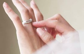 結婚指輪に4℃(ヨンドシ―)をお勧めする理由♡シンプルな美しさが魅力♡のアイキャッチ画像