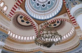 トランジットだけじゃもったいない!セレブ気分を味わえるドバイへ新婚旅行しよう!!のアイキャッチ画像