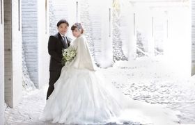 【ブルー×ホワイト×冬】でちょっぴりゴージャスな冬ウエディングを♡のアイキャッチ画像