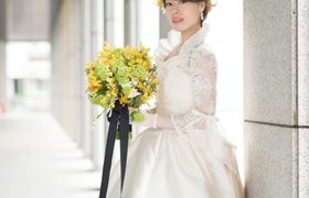 【イエロー×ブラック】シックなのにちょっぴり可愛いがポイントのウェディングアイディアのアイキャッチ画像