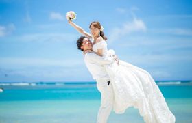 ウェディングフォトはカメラマンから選ぶ時代へ！理想を叶える第一歩はFamarryから♡<ブランドタイアップ>のアイキャッチ画像