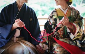 【和×レトロモダン】カラフルでオシャレな和風ウエディングを♡のアイキャッチ画像