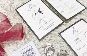 ひと手間で劇的に可愛く♡結婚式招待状の封筒をDIYしてみよう!のアイキャッチ画像