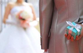 指輪のサイズはどう測る? 彼女にバレずにこっそり測る方法10選のアイキャッチ画像