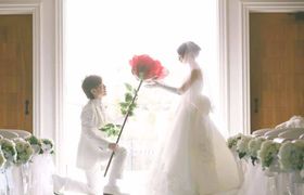 おとぎ話の世界へ♡ジャイアントフラワーのアイディアからDIY方法まで♪のアイキャッチ画像