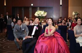 結婚式の余興ムービーはこう作る！簡単〜感動、動画アイデア勢揃い特集のアイキャッチ画像