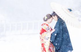 冬の前撮りがおすすめな理由は?フォトアイディアもご紹介♡のアイキャッチ画像