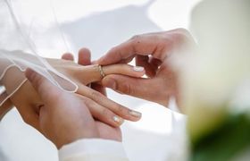 金属アレルギーの場合、指輪はどんな素材のものを選べばいいの？のアイキャッチ画像
