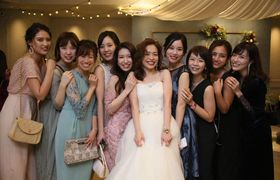 1.5次会の服装はどこまでカジュアルでいいの？女性ゲストのマナーのアイキャッチ画像