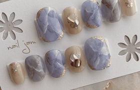 今、マーブルネイルが花嫁に人気♡真似したいデザイン10選＊のアイキャッチ画像