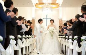 結婚式をホテルニューオータニに決めた理由!迷った式場はどこ?Erinaさんにインタビュー♡のアイキャッチ画像