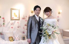 結婚式をカーサ・フェリスに決めた理由!迷った式場はどこ?___sa10miz2_wd___さんにインタビュー♡″のアイキャッチ画像