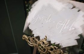 オシャレ花嫁必見♡ブラシストロークを使ったウェルカムボード12選のアイキャッチ画像