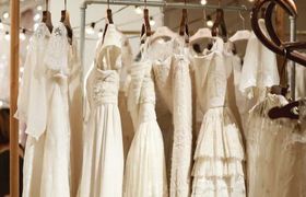 週末は友達とドレス選びデート♡運命のドレスに出会えるウェディングフェス＠東京のアイキャッチ画像