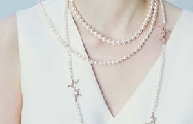 婚約指輪の代わりになに贈る?先輩夫婦が実際に選んだものを紹介♡のアイキャッチ画像