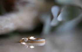 婚約指輪リフォーム*理想のデザインになるか実例や相場を参考に♡のアイキャッチ画像