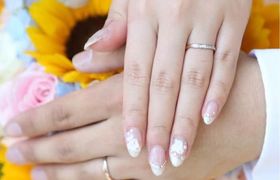 アイズストーンってどんなブランド？婚約指輪や結婚指輪をまるっとご紹介！のアイキャッチ画像