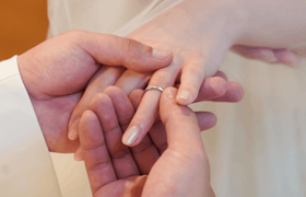 JKプラネットの結婚指輪・婚約指輪はデザインがいっぱい!魅力や口コミもご紹介♡のアイキャッチ画像