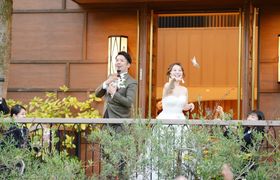 東海地方の素敵な文化♡『お菓子まき』が結婚式の演出として人気!のアイキャッチ画像