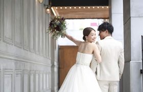 VRを結婚式や記録に活用！ブライダル業界で注目のサービスを紹介のアイキャッチ画像