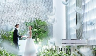 【26年9-11月】＜50名183万/60名200万＞  美食の秋*ガラスの教会式＆写真&美容＆ドレス２着など全部込みプラン