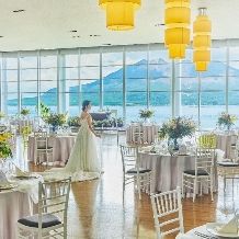 スタイリッシュ空間で叶う!\豪華特典満載/ 上質チャペル&桜島リゾートW!人気の週末フェア開催!