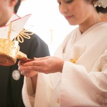 【憧れの神社式】30名107万/本物神社での神前式+アットホームなお食事会