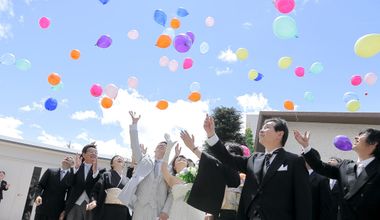 《2026年秋の内容充実お得プラン！》想いを叶える人気のオータムウエディング♪【70名305万】