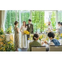 【通年】挙式&パーティ&前撮り&アルバム付<新郎2点・新婦3点衣裳付き>|自己負担57万円