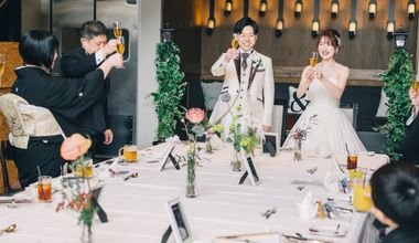家族挙式→会食でアットホームウエディング(10名)