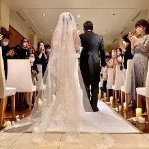 【列席衣装サポート】親御様の衣装も用意して叶える「隙のないウエディング」