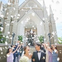 ☆半年以内特典付き☆＼家族挙式おもてなしプラン／ドレスグレードアップ付！挙式＋披露宴30名