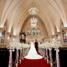 吉日開催はお早めに！【2027年秋婚】大人気9～11月★トップシーズン80名351万円⇒281万円！